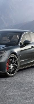 PORSCHE Generasi
 Panamera II 3.0 AMT (330hp) Karakteristik teknis
