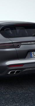 PORSCHE Generasi
 Panamera Sport Turismo 4.0 AMT (550hp) 4x4 Karakteristik teknis
