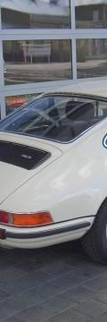 PORSCHE Generasi
 911 2.3 S (190 Hp) Karakteristik teknis
