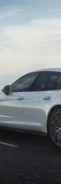 PORSCHE Generasi
 Panamera Sport Turismo 4.0 AMT E hybrid (680hp) 4x4 Karakteristik teknis
