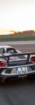 PORSCHE Generasi
 918 918 Karakteristik teknis
